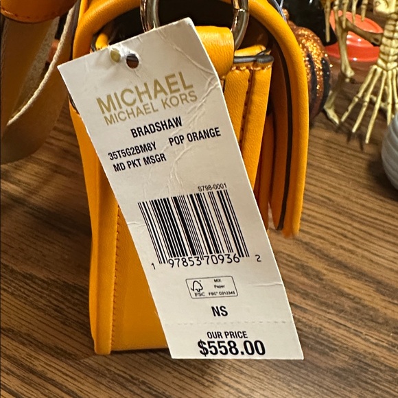 NWT Michael Kors Vibrant Pop Orange medium Crossbody with Retro Patches - Picture 12 of 12
